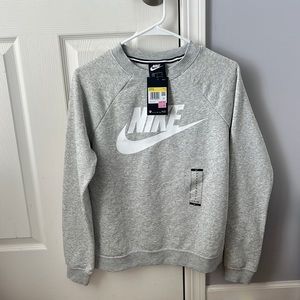 S/ P/ CH Women’s Nike Grey Crewneck